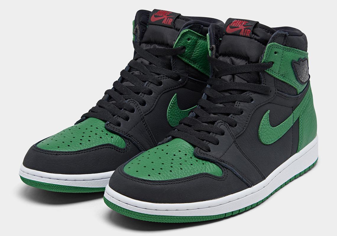 Air Jordan 1 Retro High OG "Pine Green"