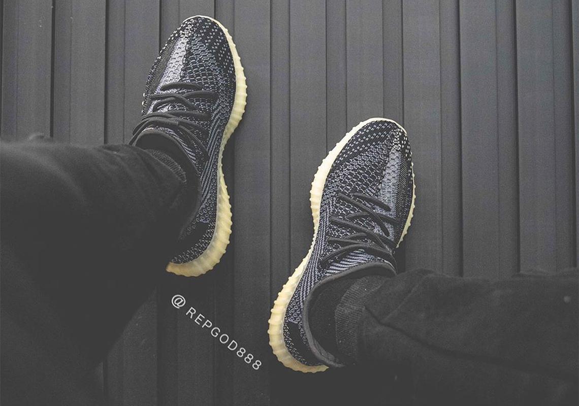 Yeezy Boost 350 v2 "Asriel"