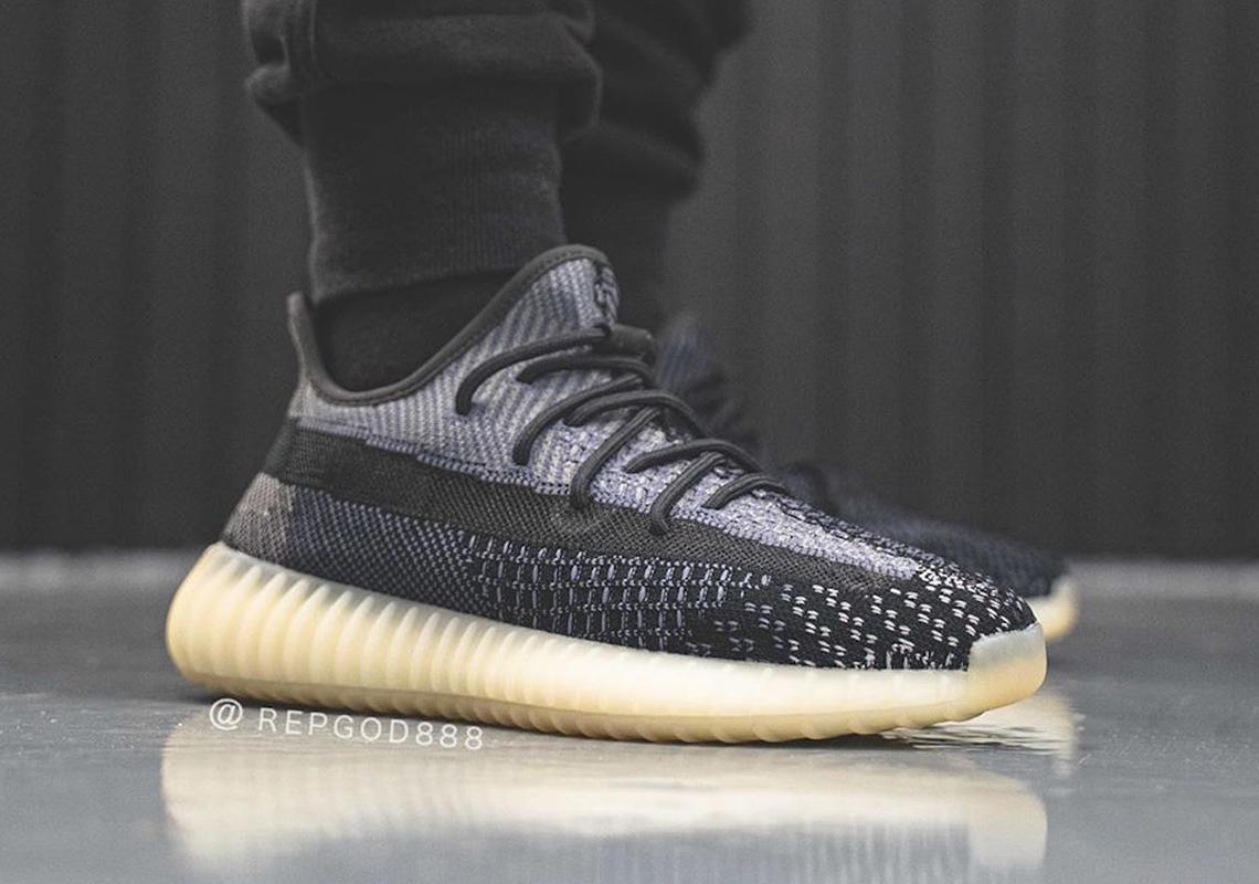 Yeezy Boost 350 v2 "Asriel"