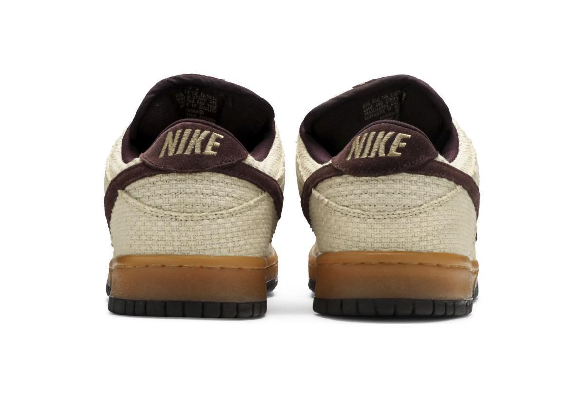 NIKE SB Dunk Low Hemp Red NIKE SB Dunk Low Hemp Red