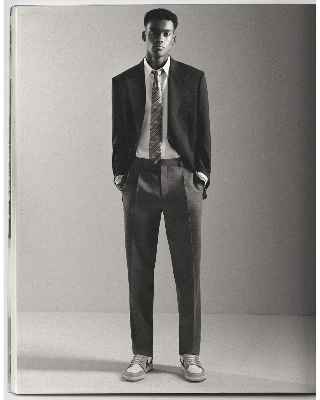 La collection "Air Dior" de Jordan x Dior arrive bientôt La collection "Air Dior" de Jordan x Dior arrive bientôt