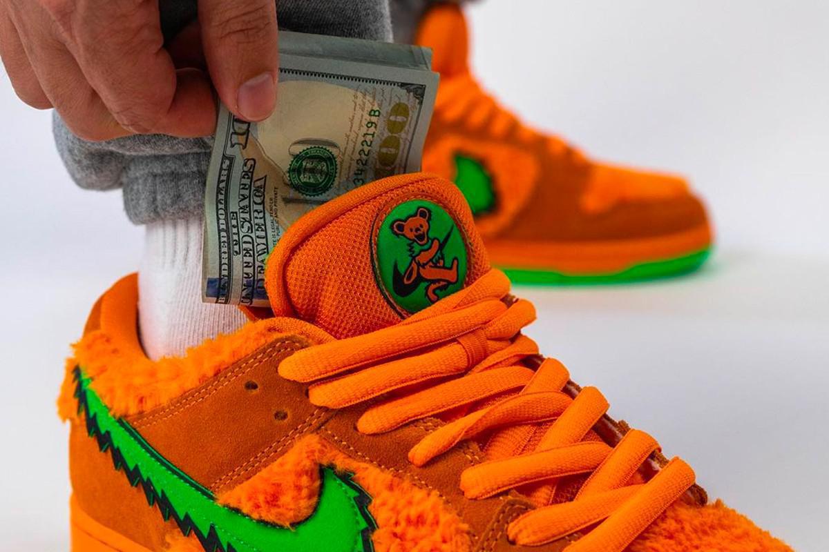 Grateful Dead x Nike SB Dunk Low Orange Bear