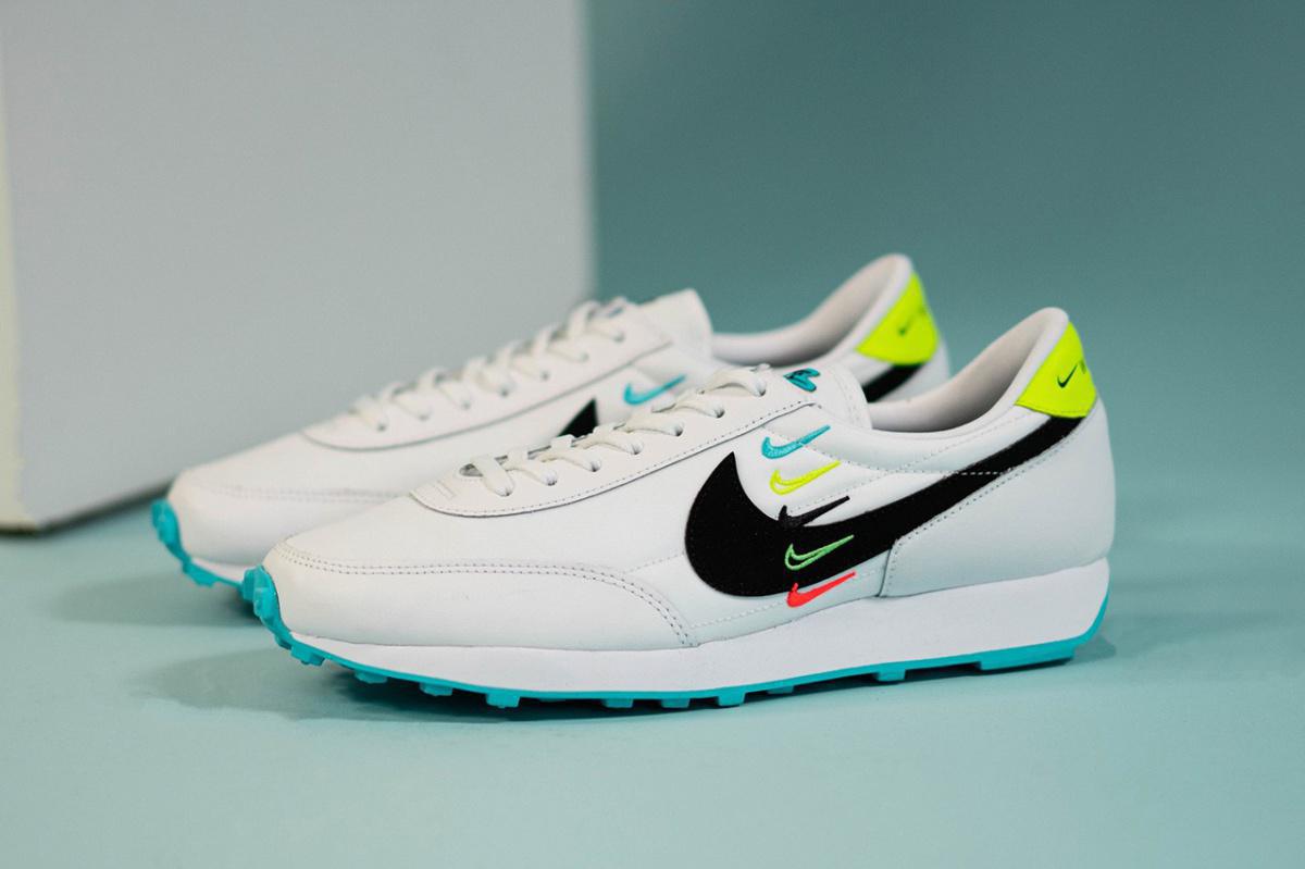 Mini Swooshes et couleurs vives pour la collection "Worldwide Pack" Mini Swooshes et couleurs vives pour la collection "Worldwide Pack"