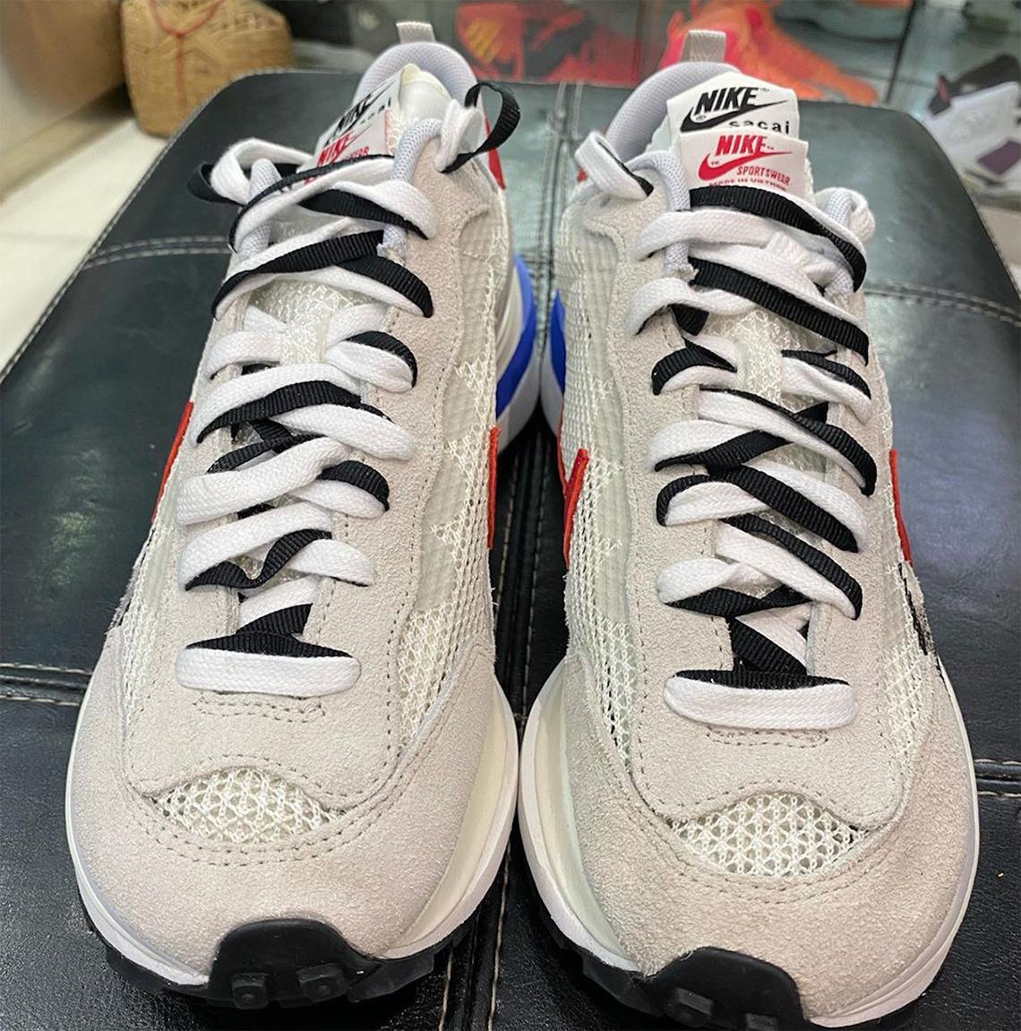 Les trois couleurs de sacai x Nike Vapor Waffle Emerge Les trois couleurs de sacai x Nike Vapor Waffle Emerge