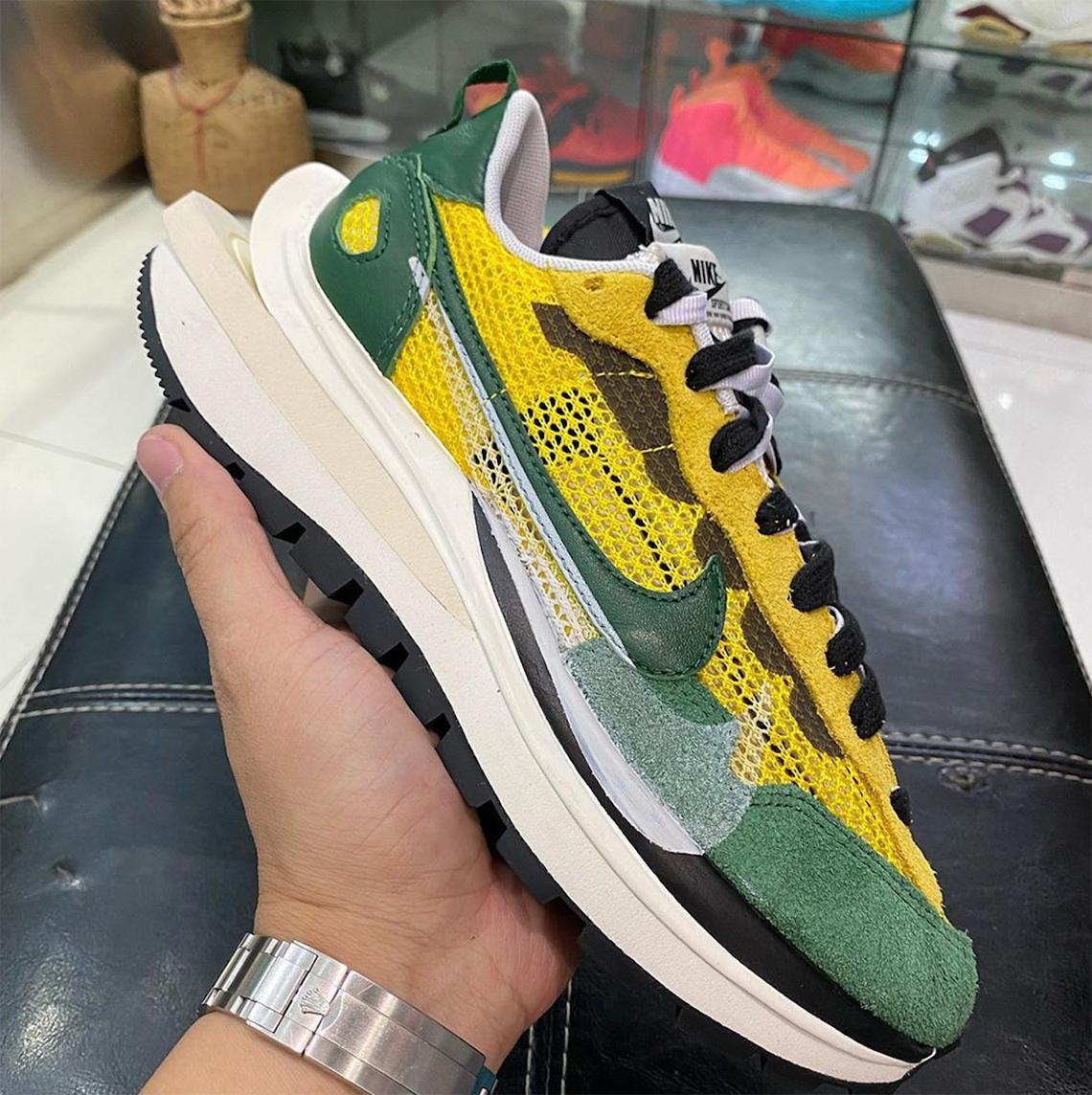 Les trois couleurs de sacai x Nike Vapor Waffle Emerge