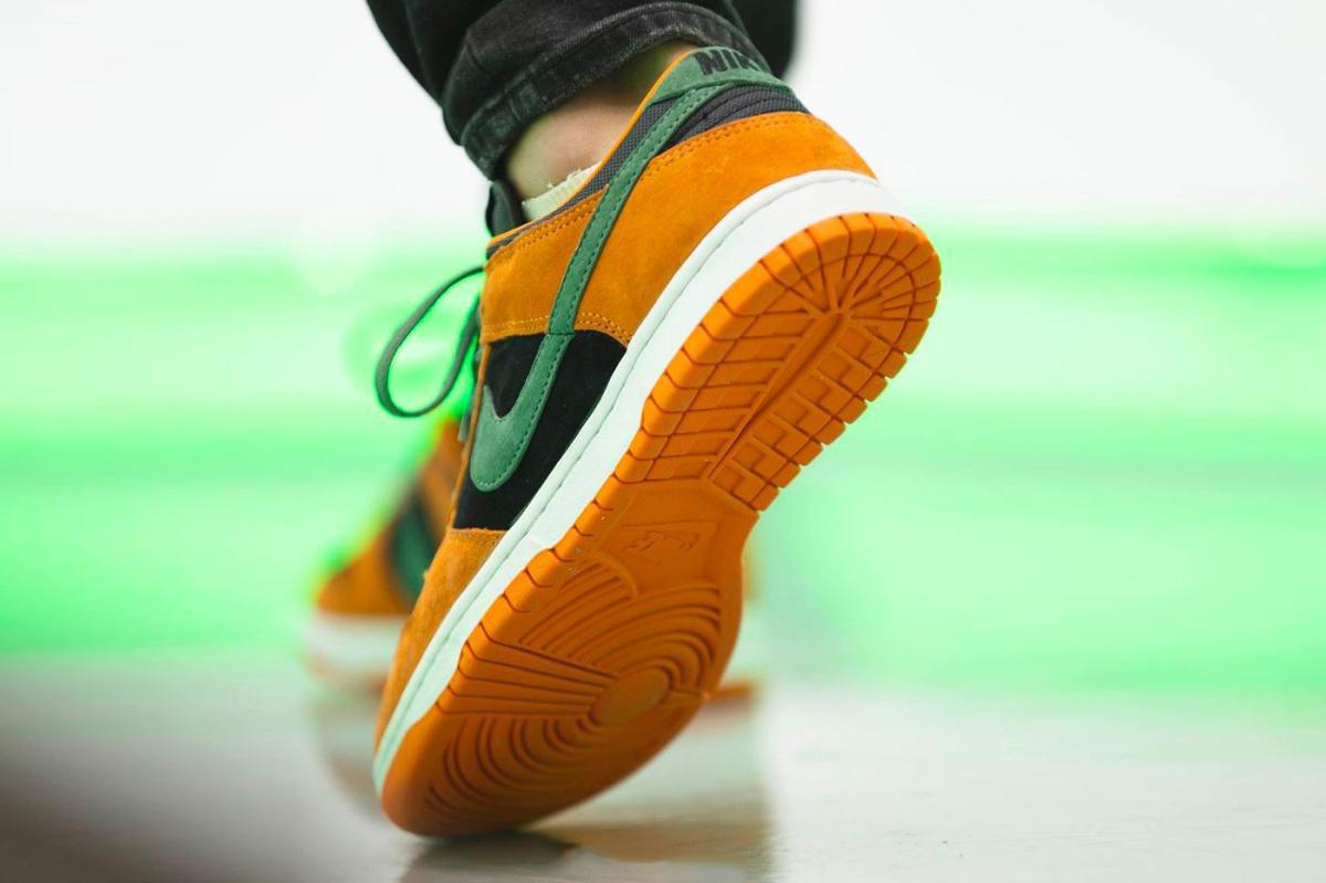 Nike Dunk Low Ceramic & Veneer sortiront plus tard cette année.
