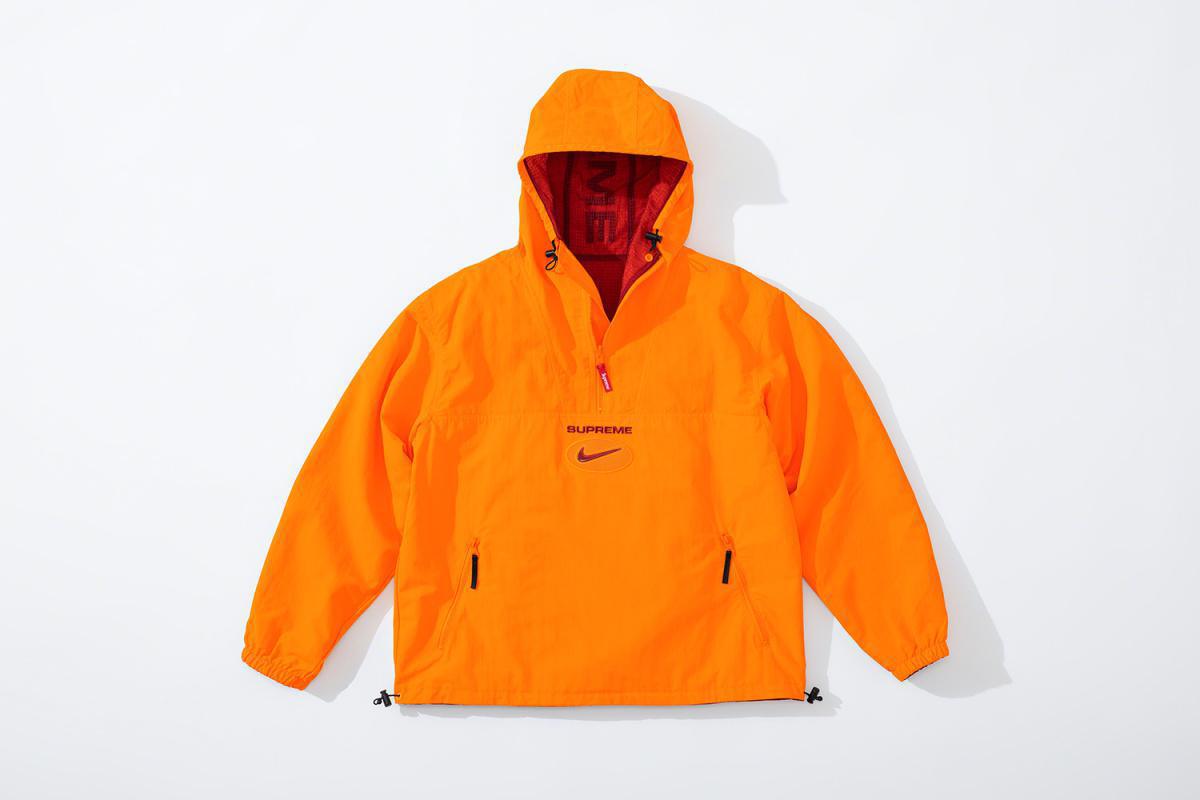 Supreme®/Nike®
