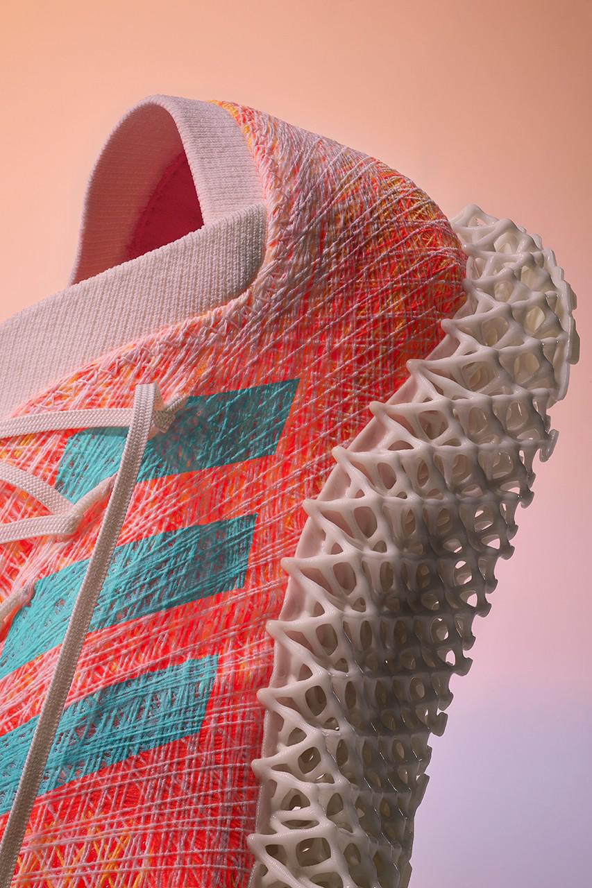 Futurecraft STRUNG
