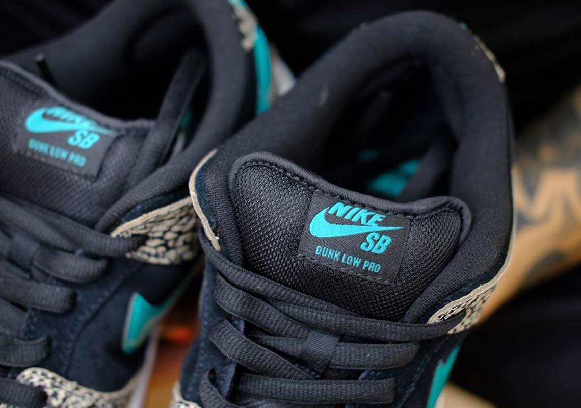 Nike SB Dunk Low Atmos Elephant