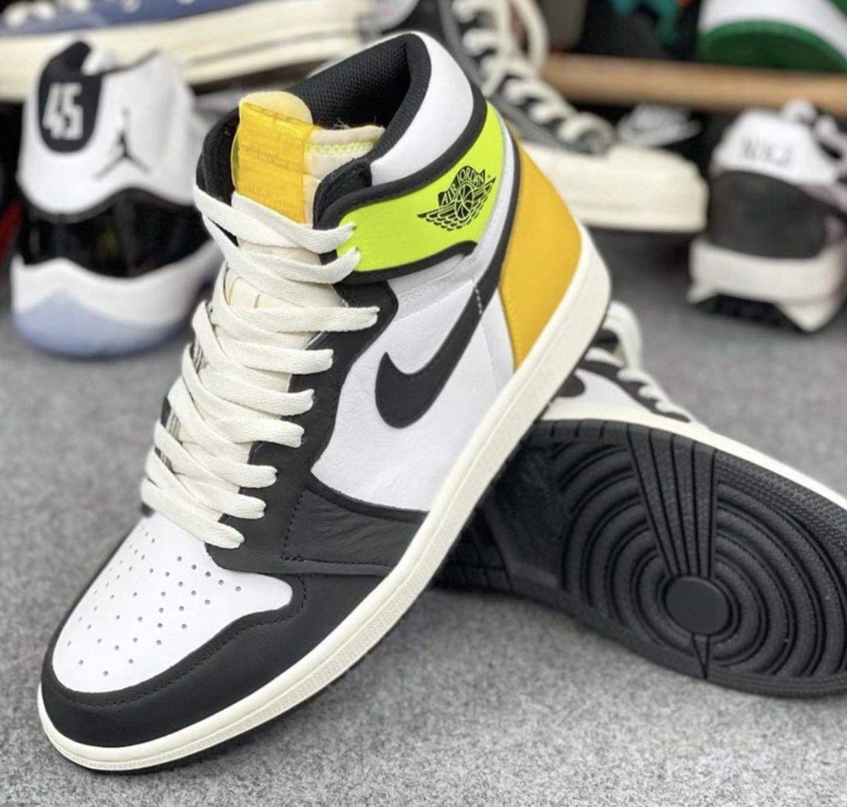 Jordan 1 High OG “Volt Gold”