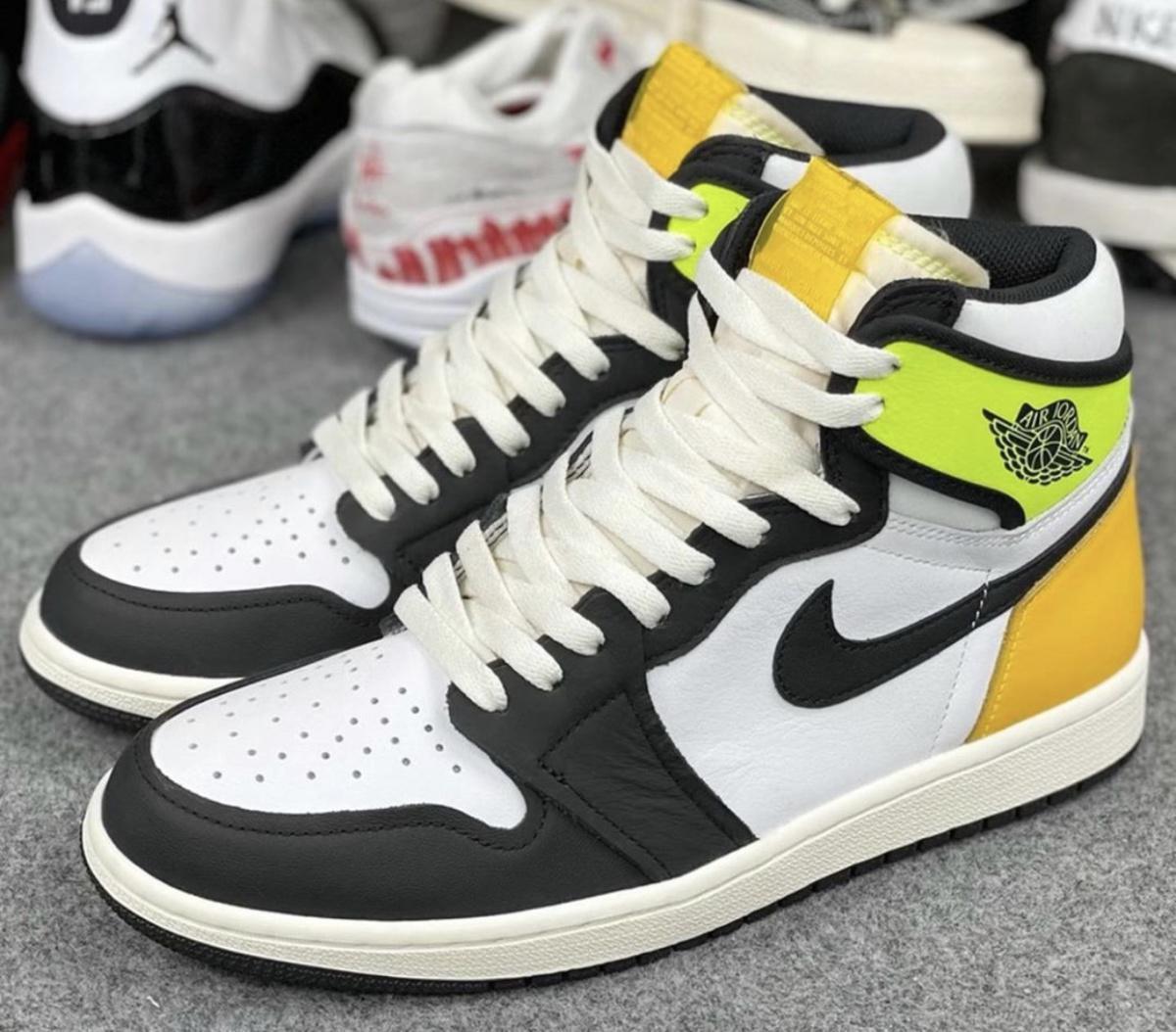 Jordan 1 High OG “Volt Gold”