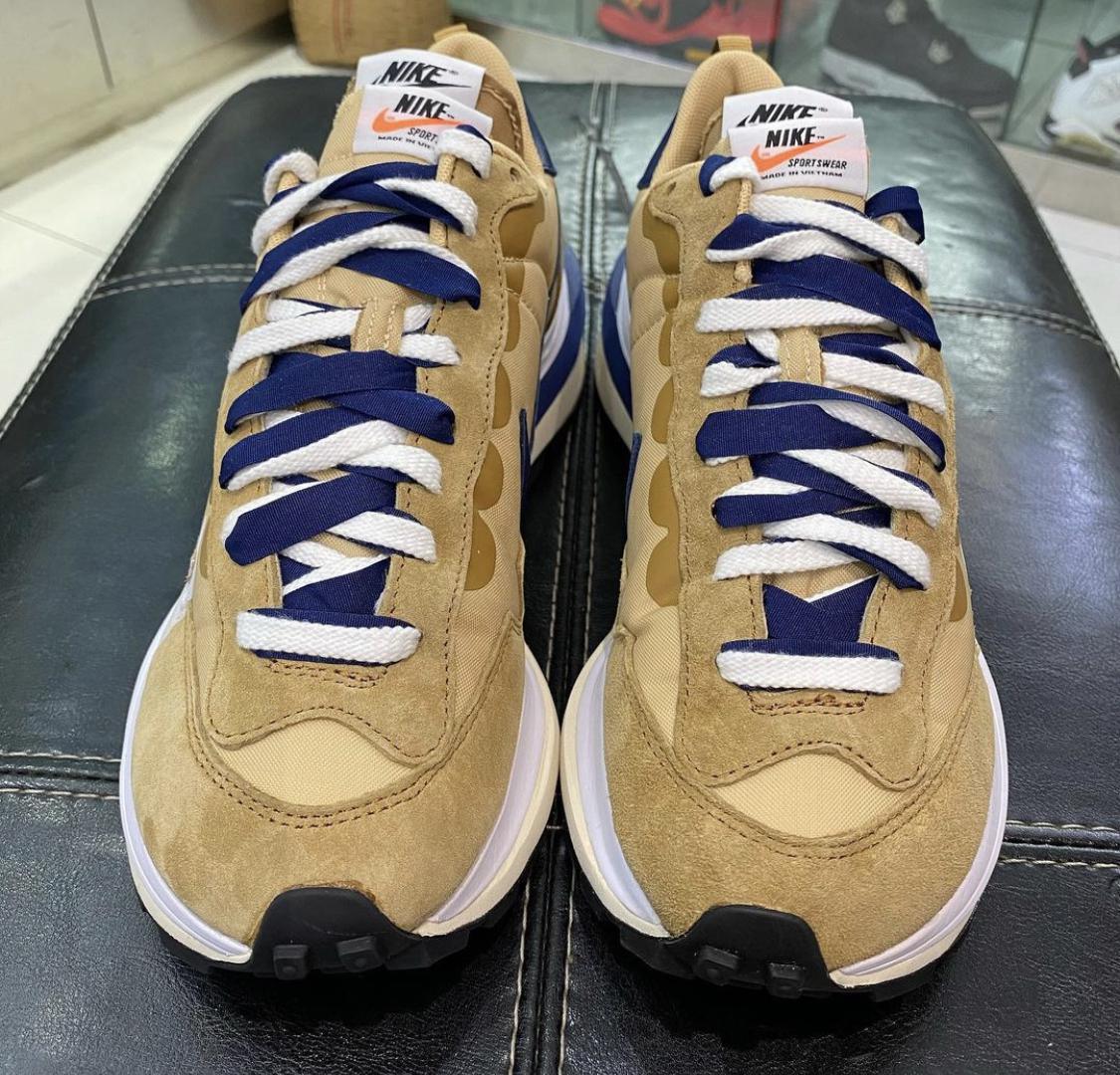 vaporwaffle x sacai sesame