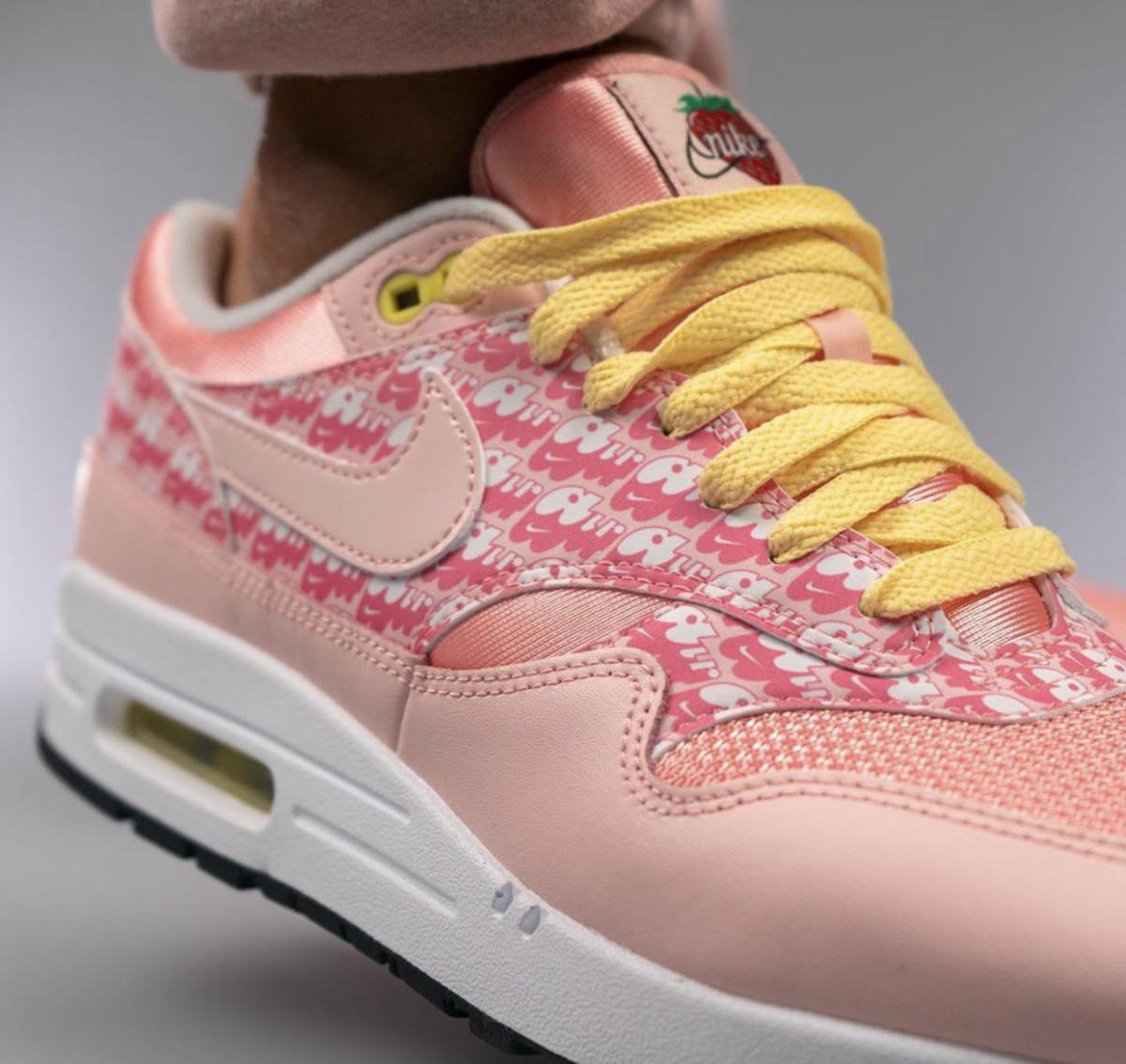 On-Feet Nike Air Max 1 “Strawberry Lemonade” On-Feet Nike Air Max 1 “Strawberry Lemonade”