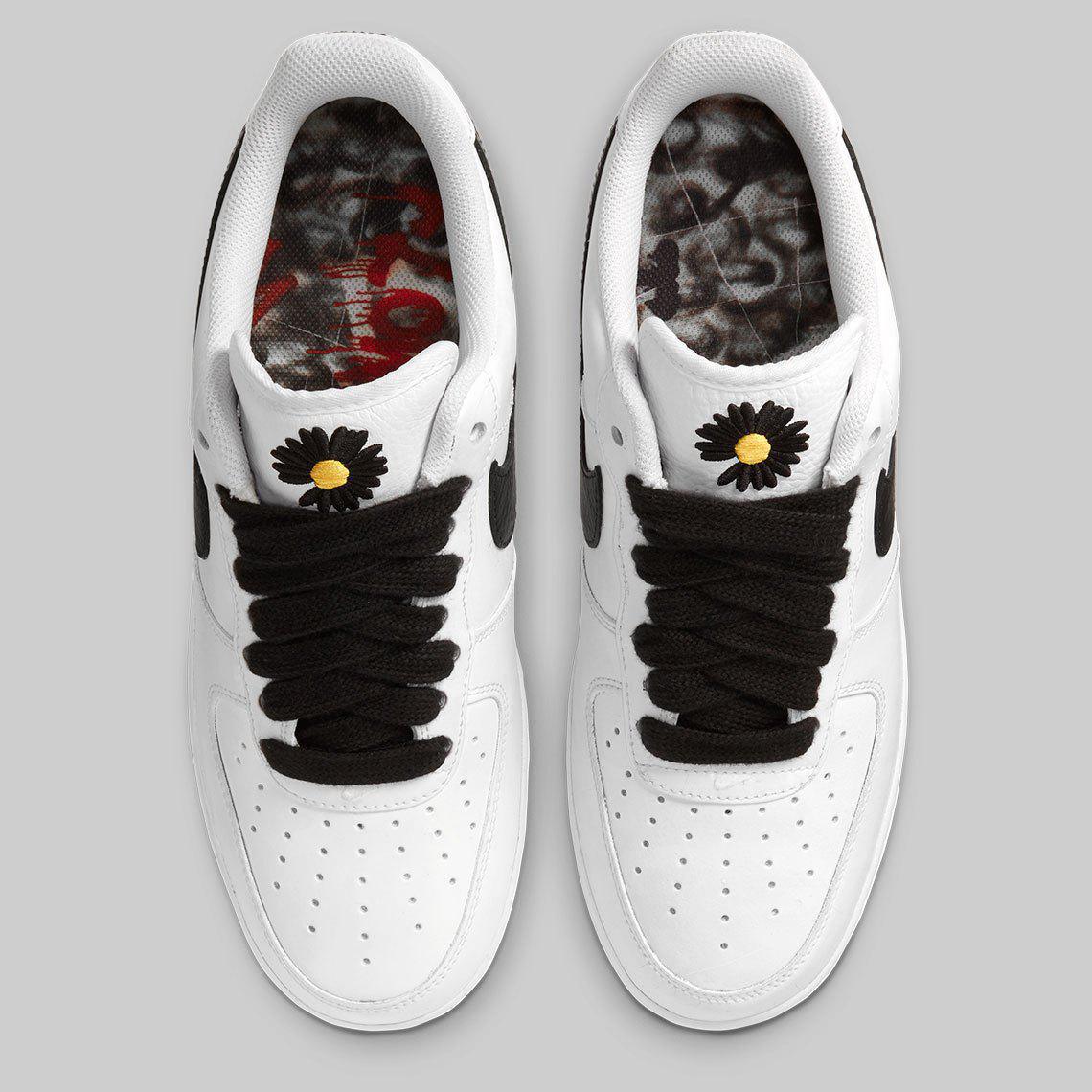 G-Dragon dévoile une PEACEMINUSONE x Nike Air Force 1 “Paranoise” Blanche G-Dragon dévoile une PEACEMINUSONE x Nike Air Force 1 “Paranoise” Blanche