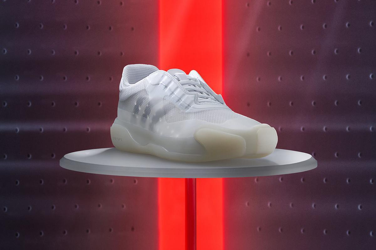 L'A+P LUNA ROSSA 21 de Prada et adidas
