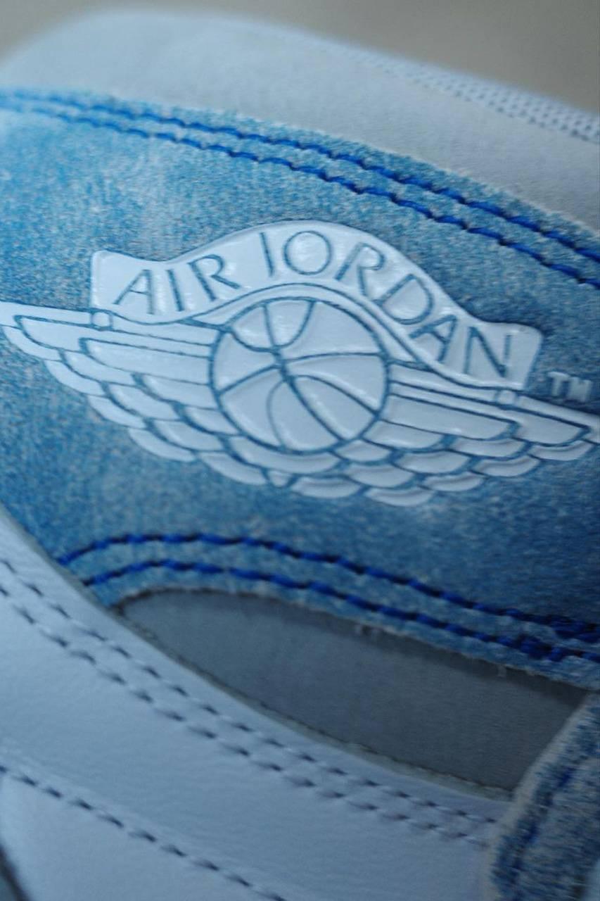 "Hyper Royal" Air Jordan 1 Retro High