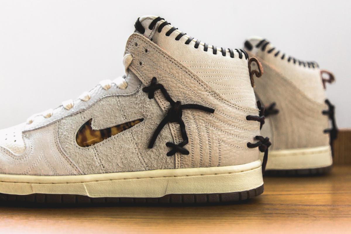 Bodega x Nike Dunk Hi "Legend" Friends and Family