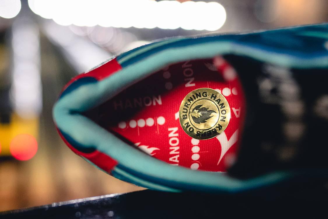 Hanon et Diadora poursuivent leur série inspirée par le transit avec le N.9000 Alternative Route