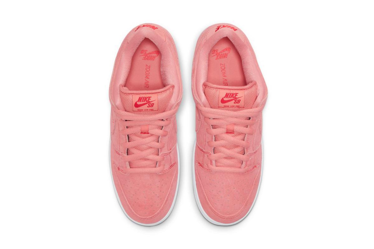 NIKE Dunk Low Pink Pig