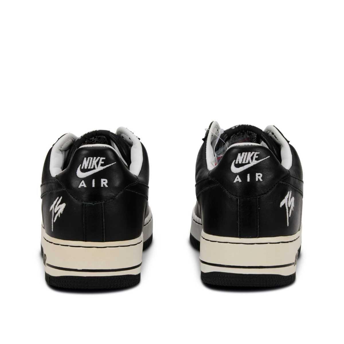 NIKE Air Force 1 Terror Squad NIKE Air Force 1 Terror Squad