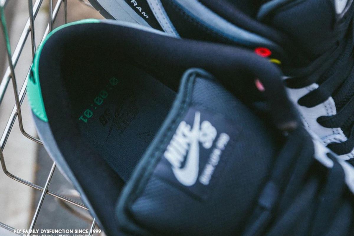 Cette Nike SB Dunk Low est inspirée par le caméscope VX1000 de Sony