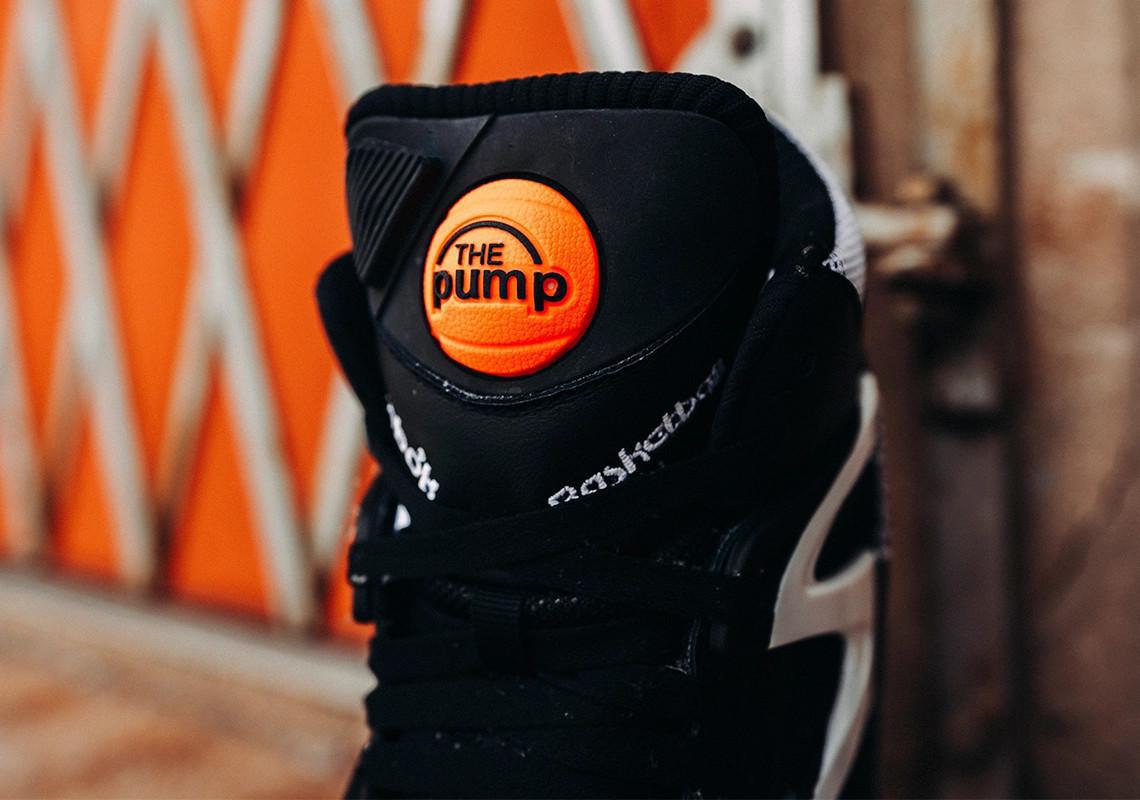 LA Reebok Pump Omni Zone II, la co-vedette du concours de dunk de Dee Brown, est de retour LA Reebok Pump Omni Zone II, la co-vedette du concours de dunk de Dee Brown, est de retour