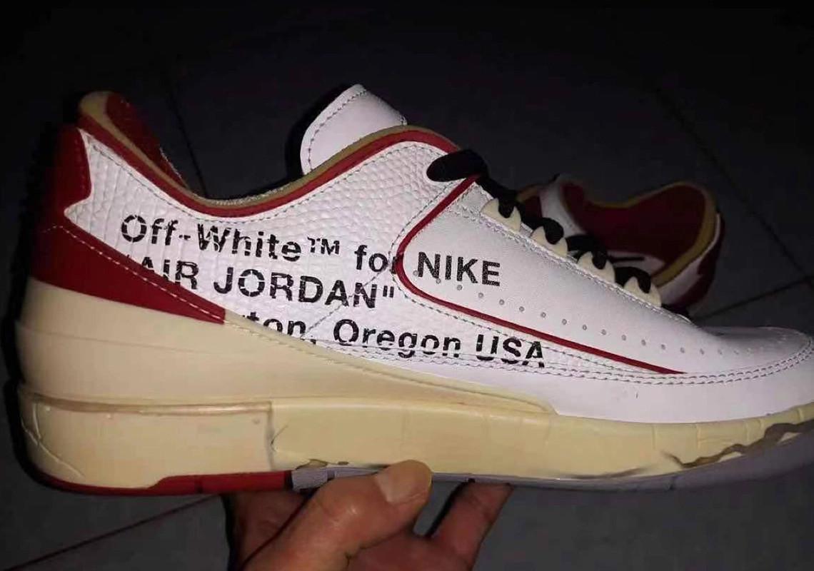 Off-White x Air Jordan 2 Low avec l'autographe de Michael Jordan