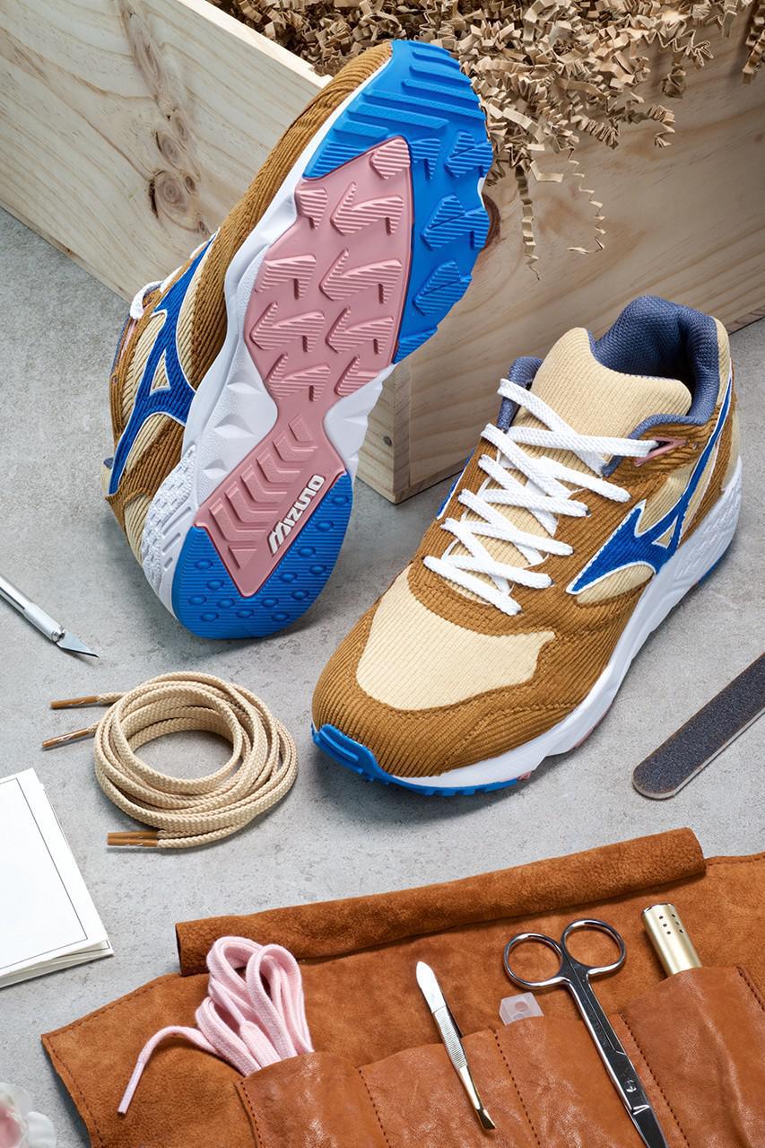 Mizuno et Shinzo voyagent de Paris à Tokyo avec une collaboration à deux couches