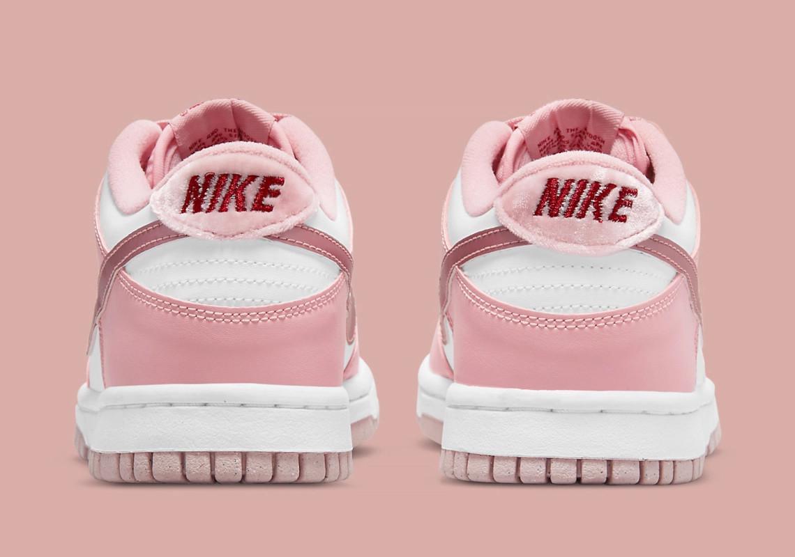 Nike Dunk Low “Pink Velvet”