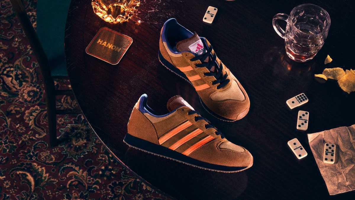 Adidas dévoile la gamme de collaboration du 30e anniversaire de l'EQT. Adidas dévoile la gamme de collaboration du 30e anniversaire de l'EQT.