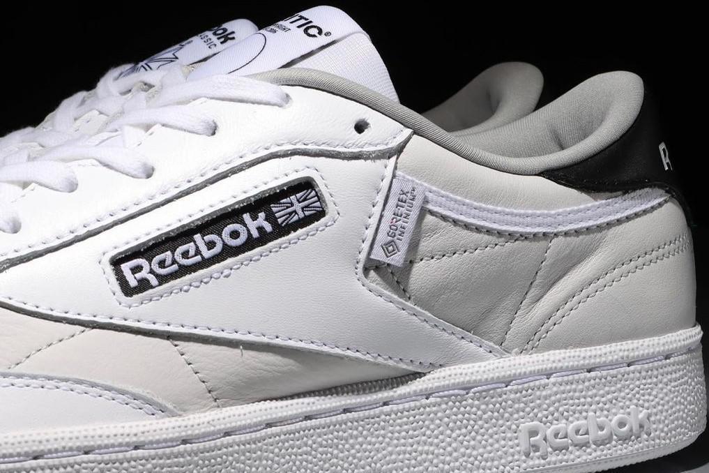 CRITIC et Reebok sur une Club C 85 en GORE-TEX INFINIUM CRITIC et Reebok sur une Club C 85 en GORE-TEX INFINIUM