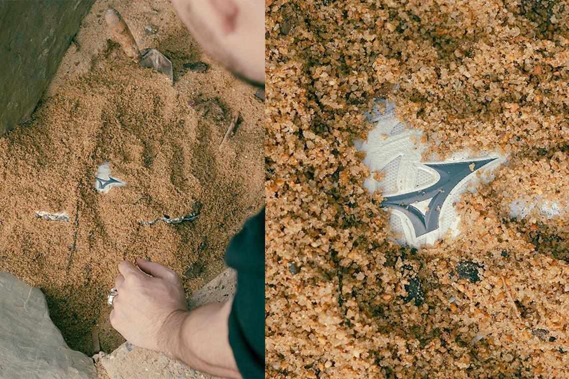 La collaboration Mizuno "Artefact Pack" de Footpatrol s'inspire des anciennes ruines japonaises. La collaboration Mizuno "Artefact Pack" de Footpatrol s'inspire des anciennes ruines japonaises.