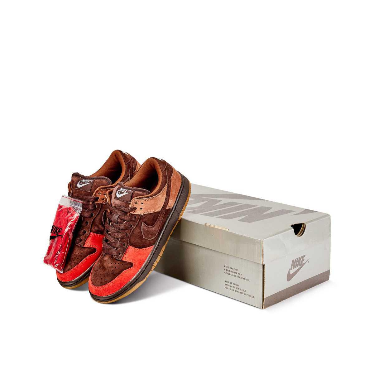 NIKE SB Dunk Low Bison NIKE SB Dunk Low Bison