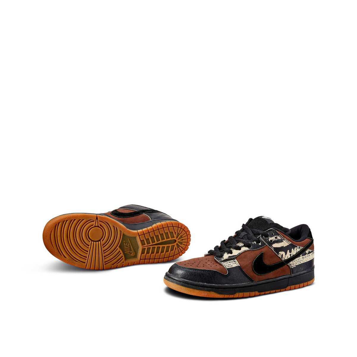 NIKE SB Dunk Low Zoo York NIKE SB Dunk Low Zoo York