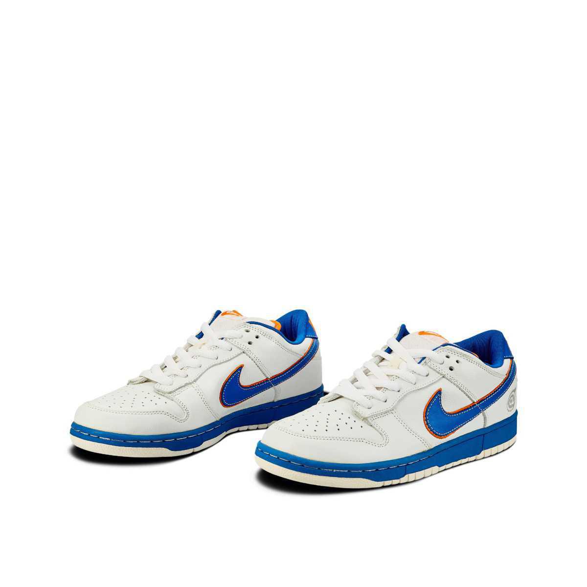 NIKE SB Dunk Low Medicom 1 NIKE SB Dunk Low Medicom 1