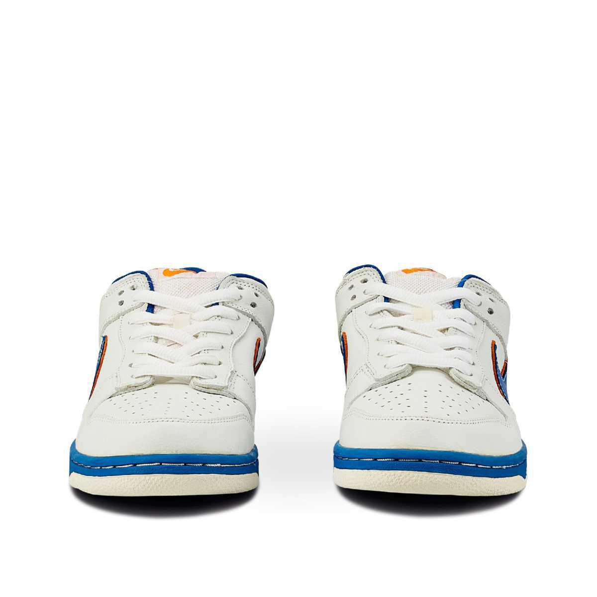 NIKE SB Dunk Low Medicom 1 NIKE SB Dunk Low Medicom 1