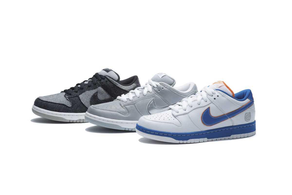 NIKE SB Dunk Low Medicom 2 NIKE SB Dunk Low Medicom 2