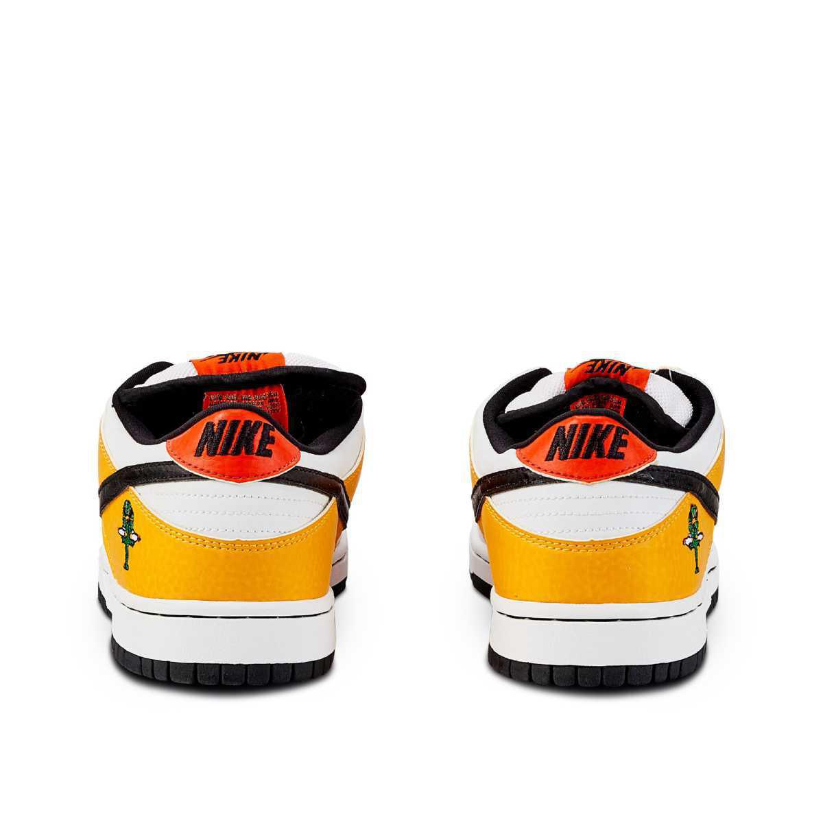 NIKE SB Dunk Low Raygun NIKE SB Dunk Low Raygun