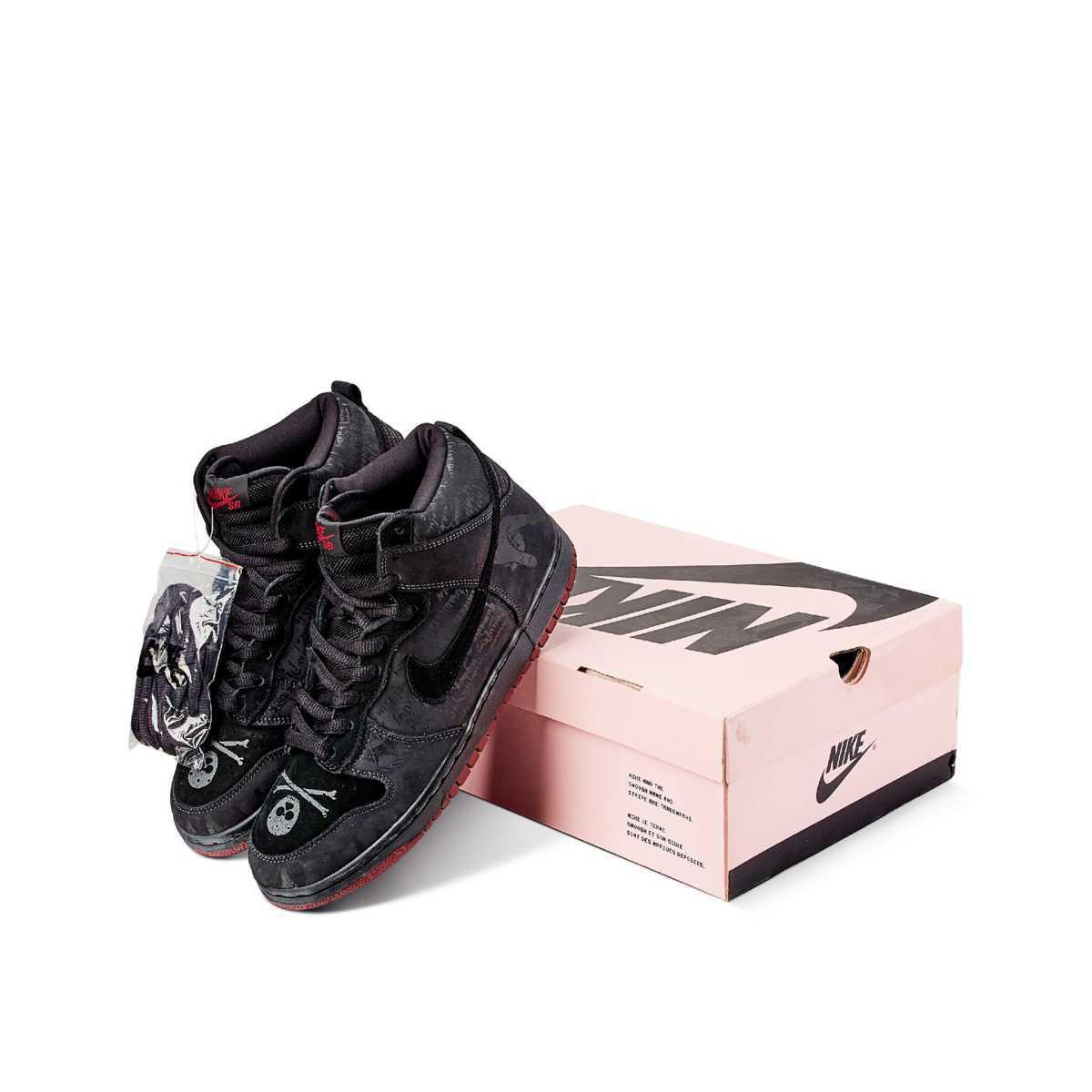 NIKE SB Dunk High Pro Melvins NIKE SB Dunk High Pro Melvins