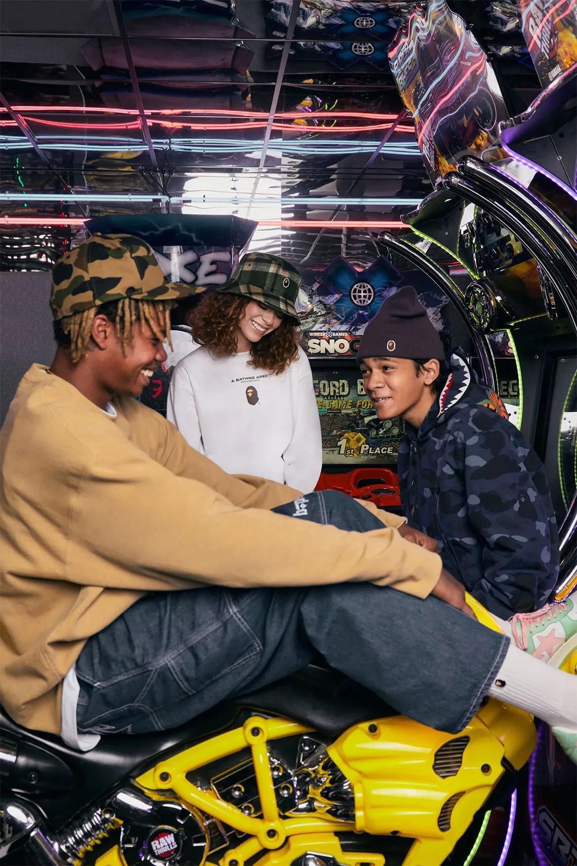 Le BAPE STA se prépare pour le printemps avec un paquet de couleurs riches en pastel.
