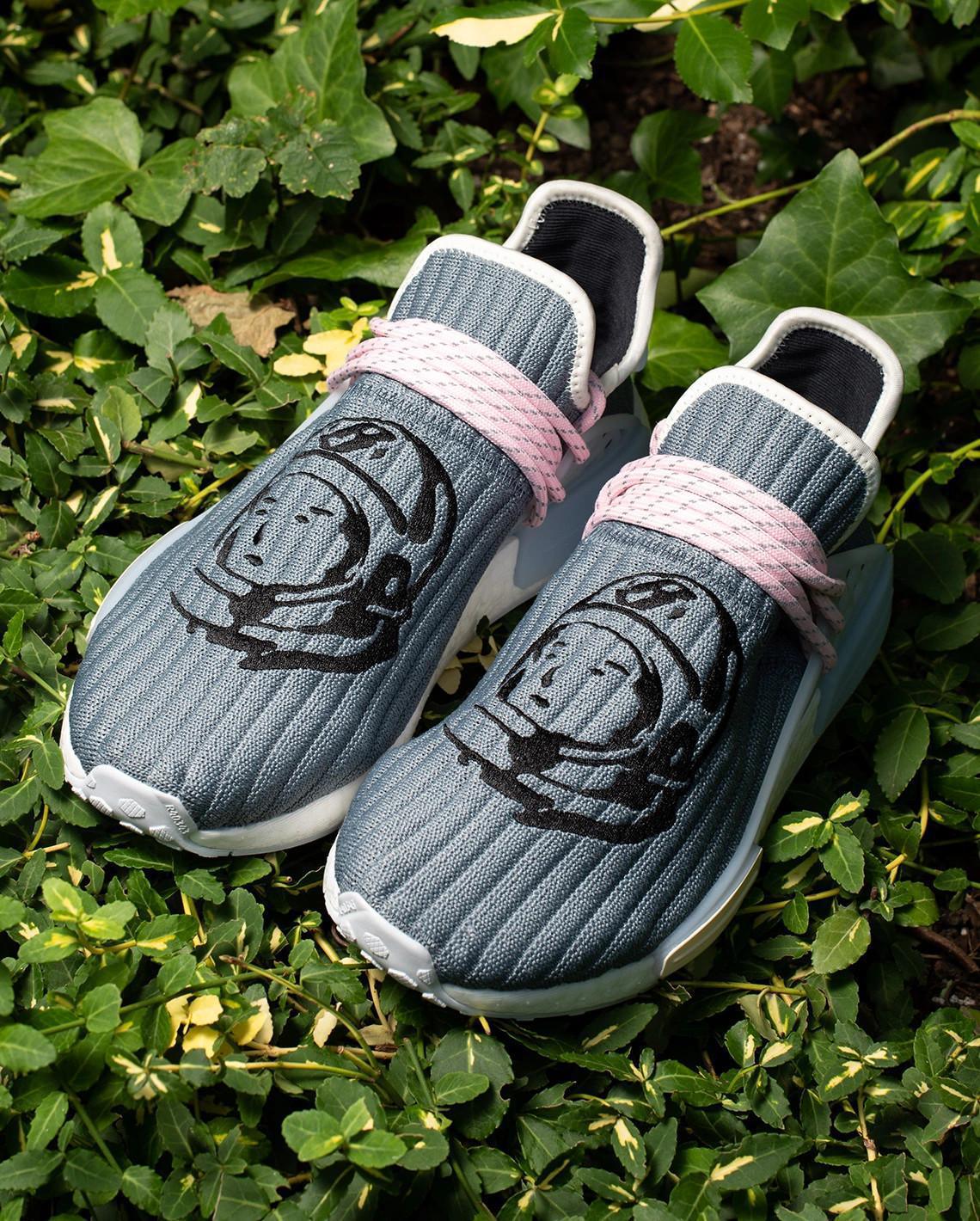 Billionaire Boys Club apparaît sur cette adidas NMD Hu.