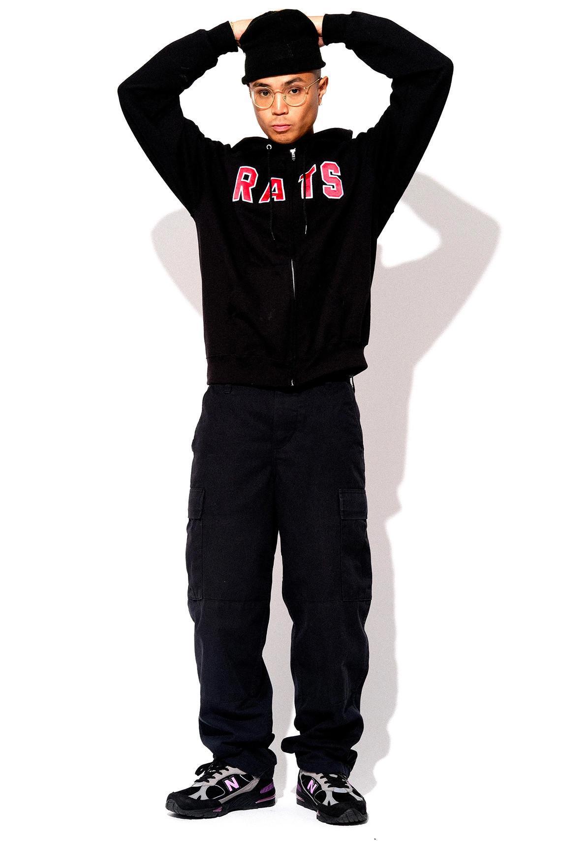 Robot et Mecha vintage inspirent les Stray Rats x New Balance 991 Robot et Mecha vintage inspirent les Stray Rats x New Balance 991