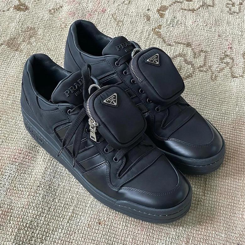 20 Sneakers à surveiller en 2022 20 Sneakers à surveiller en 2022