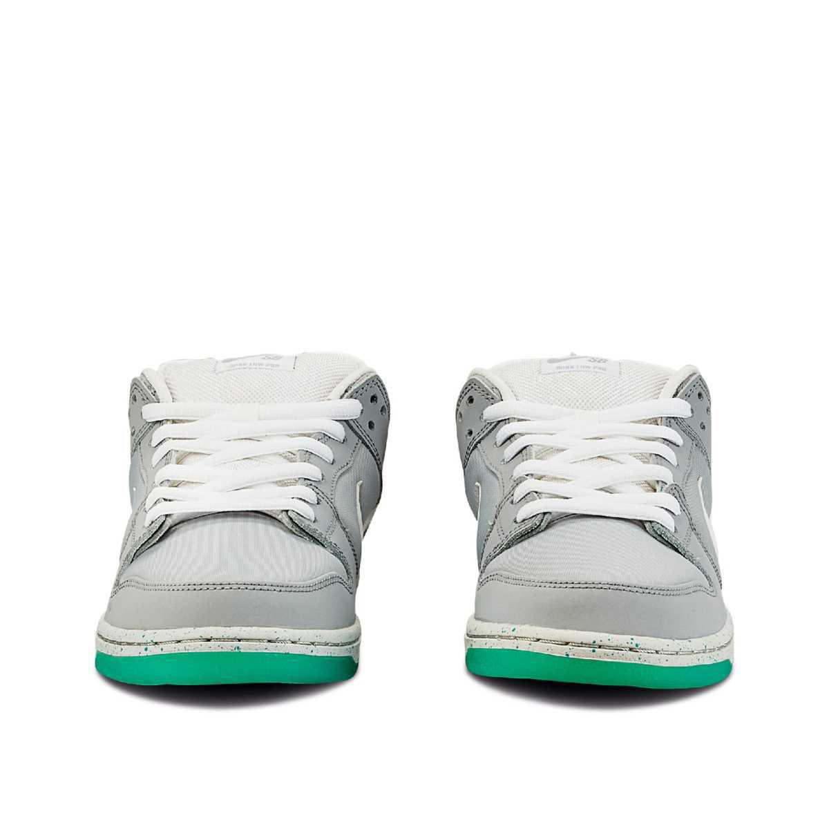 NIKE SB Dunk Low Marty McFly NIKE SB Dunk Low Marty McFly