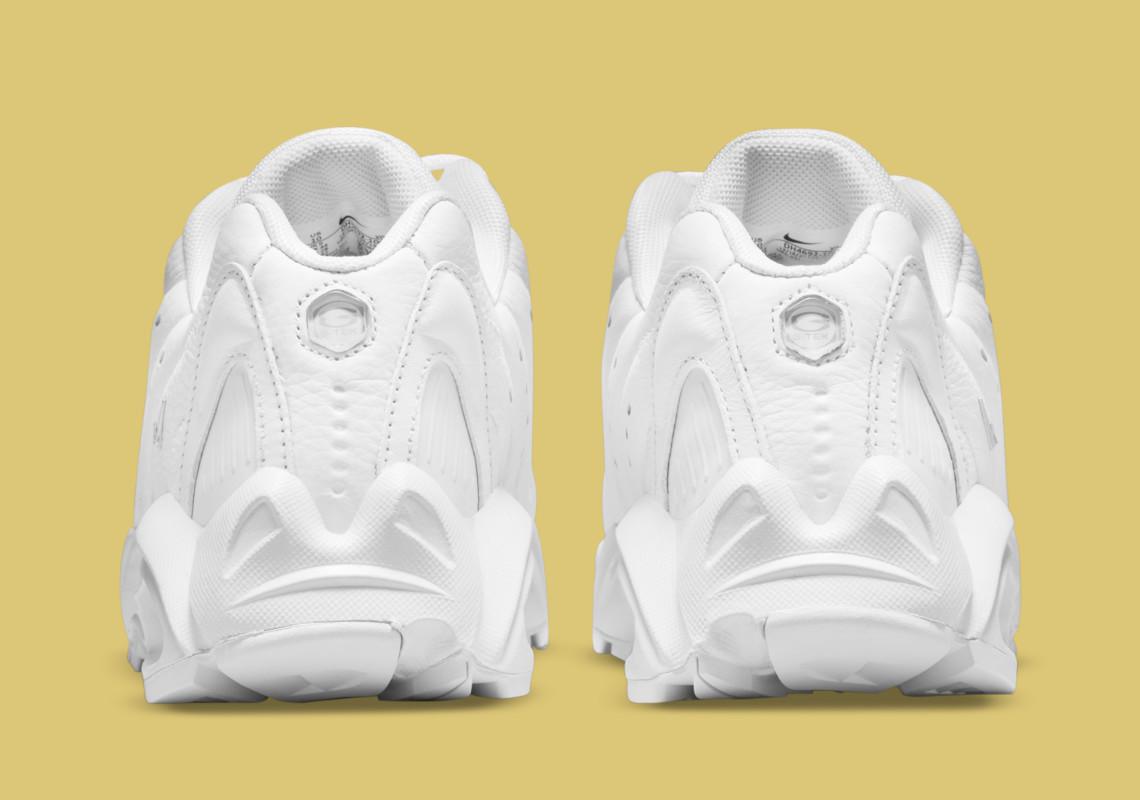 Où acheter lespremières chaussure signée de Drake Où acheter lespremières chaussure signée de Drake