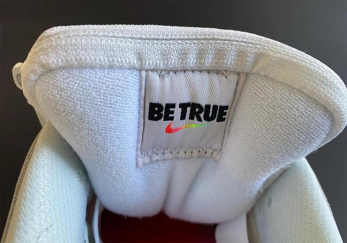 First Look sur la Nike SB Dunk Low "Be True" 2022 First Look sur la Nike SB Dunk Low "Be True" 2022
