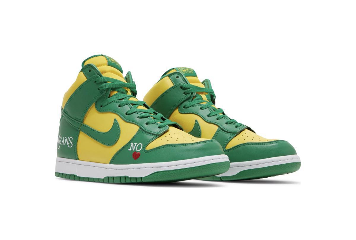 NIKE SB Dunk High x Supreme By Any Means - Brazil NIKE SB Dunk High x Supreme By Any Means - Brazil