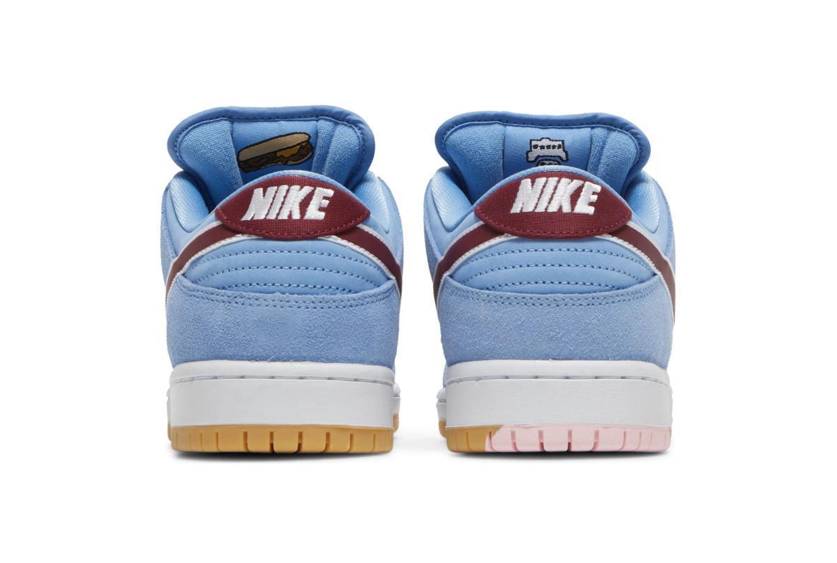 NIKE SB Dunk Low Phillies NIKE SB Dunk Low Phillies