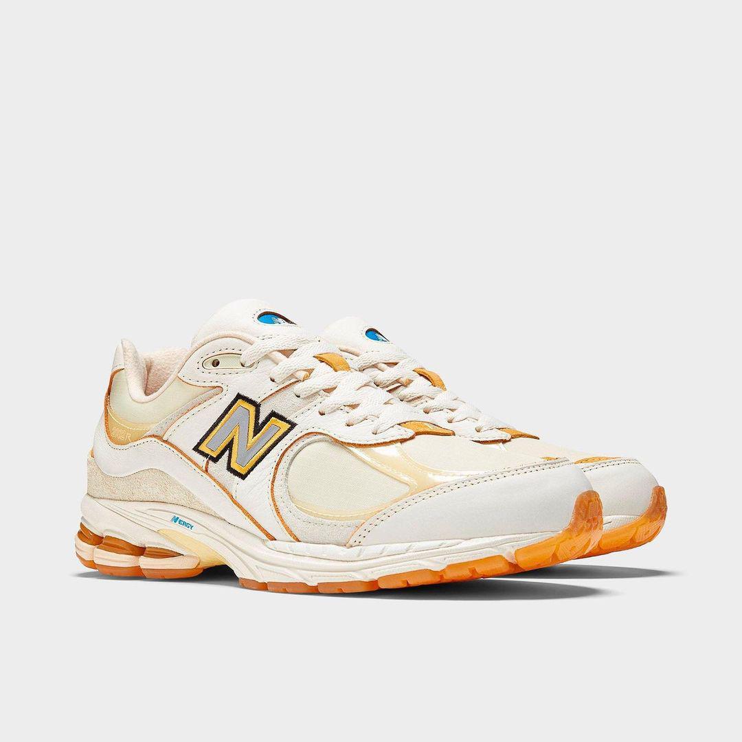 La collection Joe Freshgoods x New Balance 2002R "Conversations Amongst Us" La collection Joe Freshgoods x New Balance 2002R "Conversations Amongst Us"