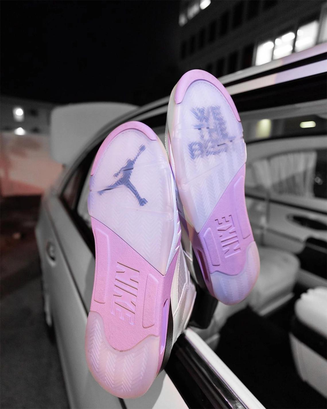 DJ Khaled dévoile la collection Air Jordan 5 "We The Best". DJ Khaled dévoile la collection Air Jordan 5 "We The Best".